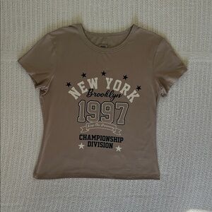 New York Brooklyn Graphic Tee Brown